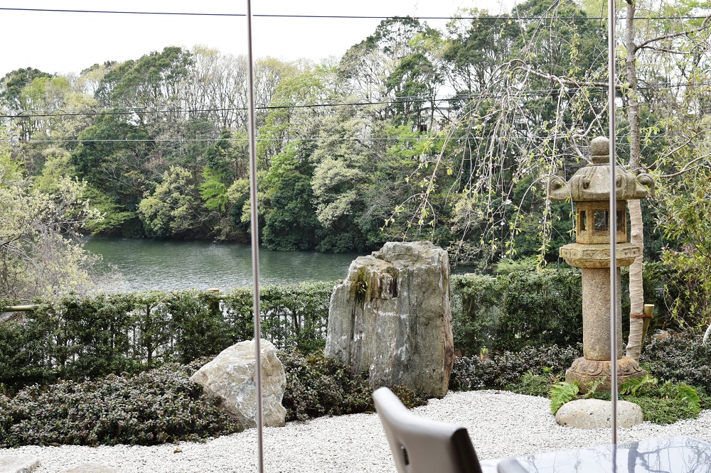 千葉県印西市　印西牧の原ホ－ル